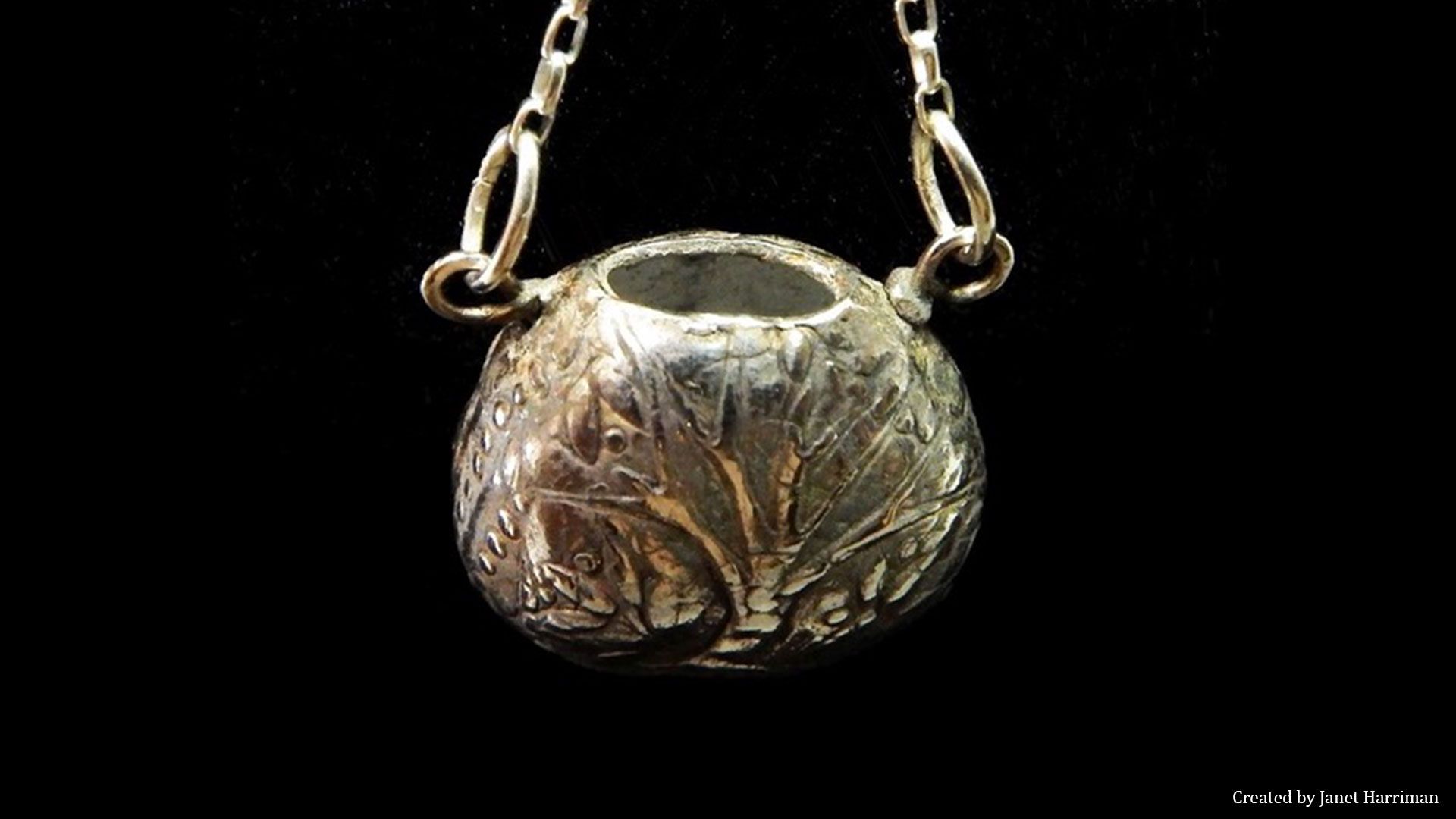 Pearl Earrings - Silver Metal Clay